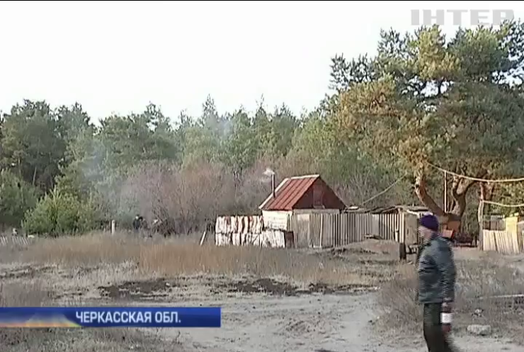 Переселенцы из Донбасса выживают в заброшенном поселке на Черкащине
