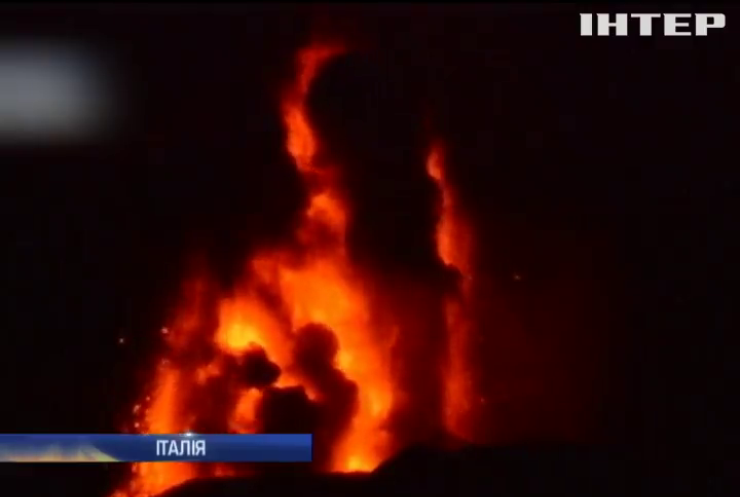 В Італії закрили аеропорт через виверження вулкану 