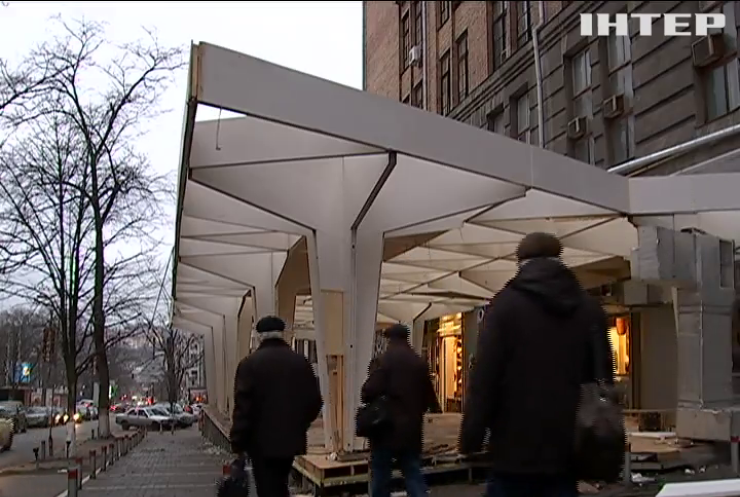 В центре Киева разгромили ресторан