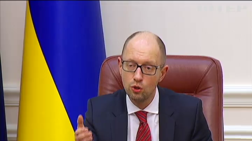 Яценюк обіцяє катастрофу без бюджету на 2016 рік