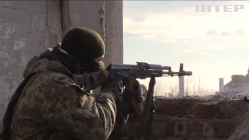 Військових на Донбасі обстріляли 35 разів за день