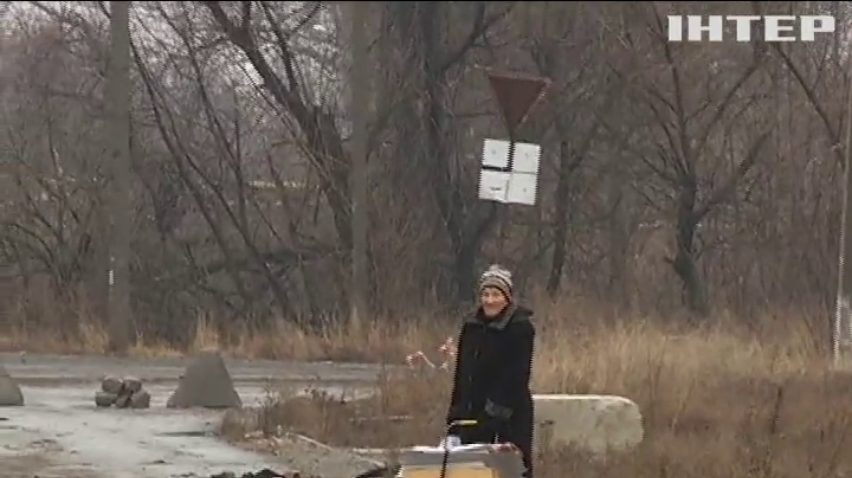На Донбасі люди прагнуть миру у новому році 