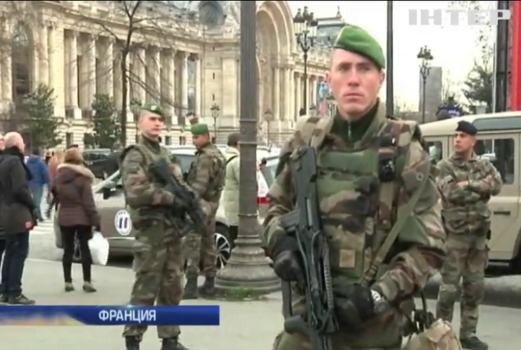 В Париже опасаются терактов в новогоднюю ночь