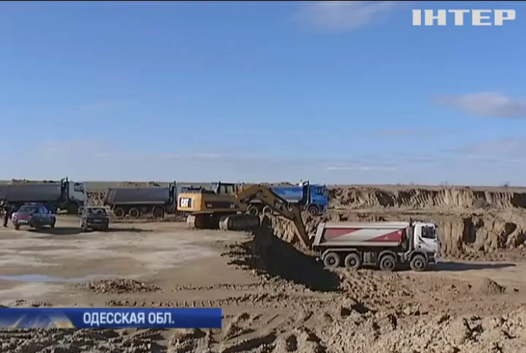 В Одесской области украли 15 тыс. кубометров глины