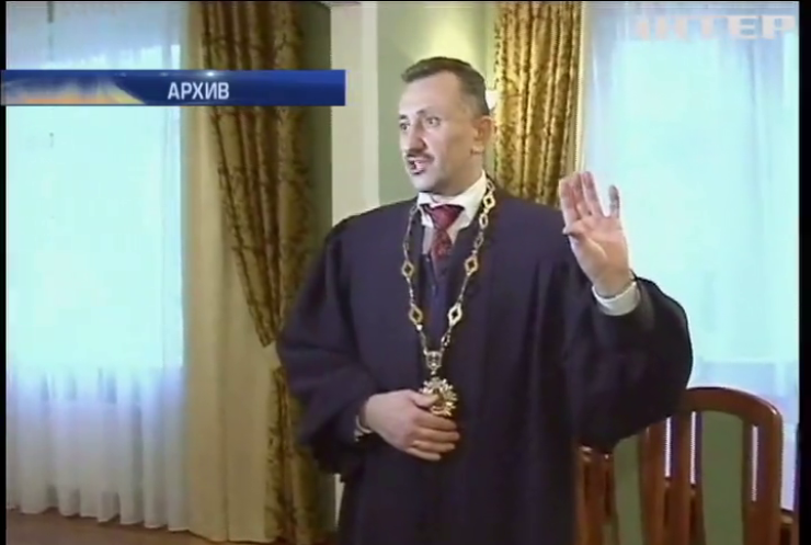 Судья Зварыч вышел на свободу по "закону Савченко"