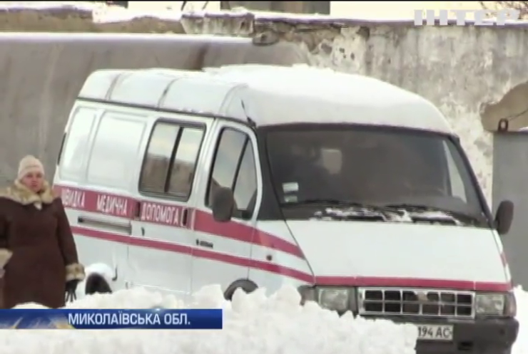 У Миколаєві власники позашляховиків допомагають медикам виїжджати на виклики