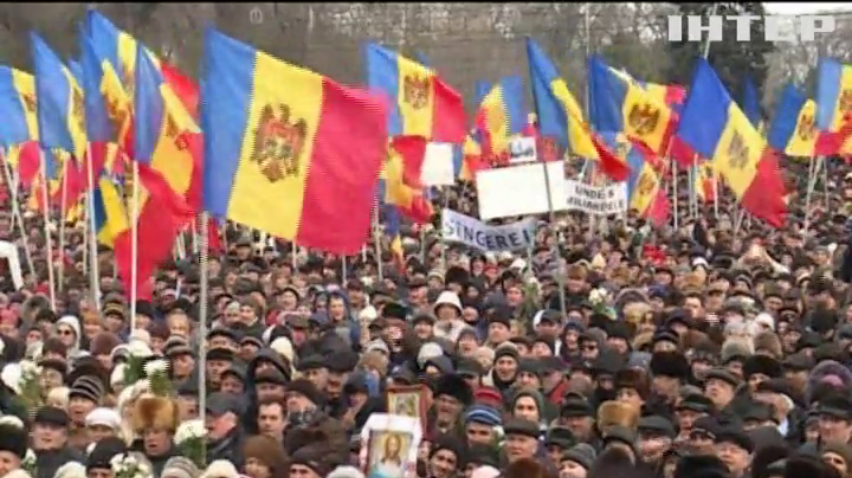 У Молдові закликають викинути олігархів із влади
