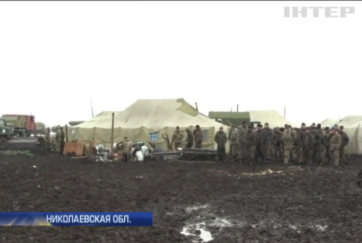 В ужасных условиях на полигоне Николаева обвинили солдат
