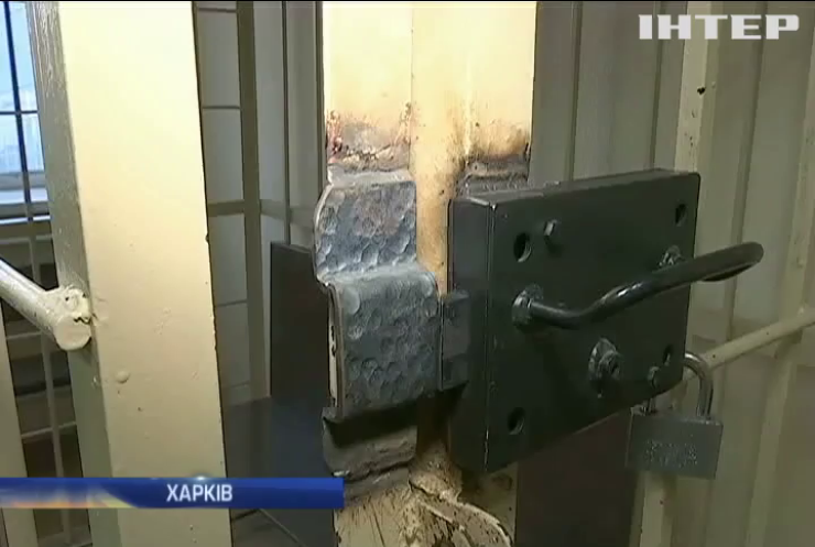 У Харкові підозрюваному за втечу загрожує до 8 років тюрми