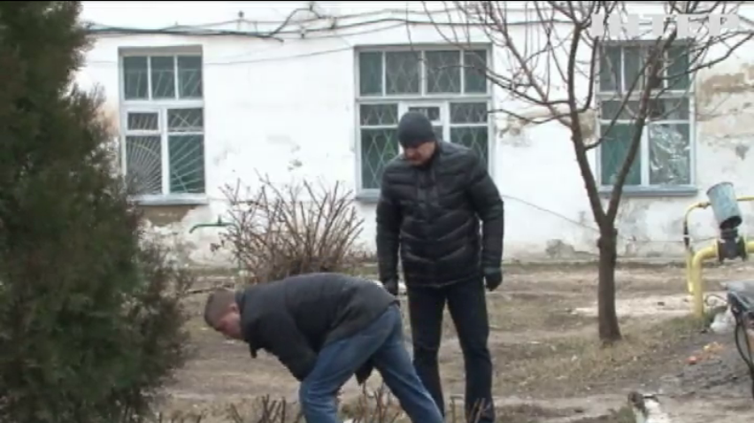 Меру Старобільська вистрілили у голову та шию