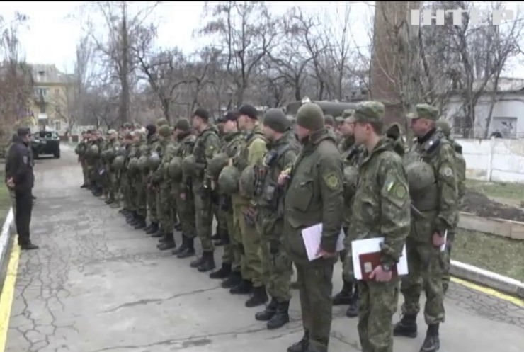 В Авдіївку виїхали поліцейські для охорони порядку