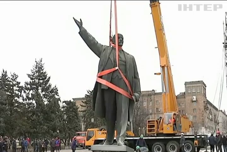 Влада Запоріжжя планує вилучити "Леніна" із ДніпроГЕСу