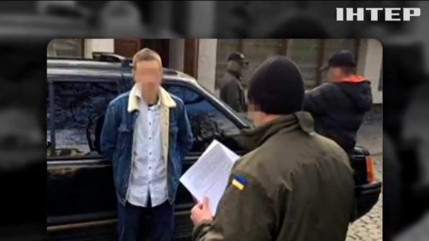 На Закарпатті на хабарі погорів начальник прикордонного загону