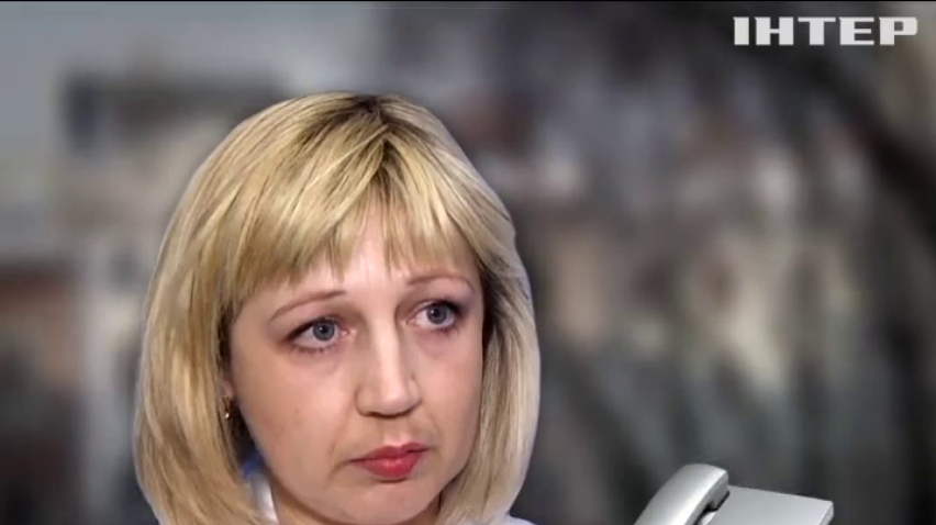 Вибухом у Києві пошкодило лавку та побило вікна