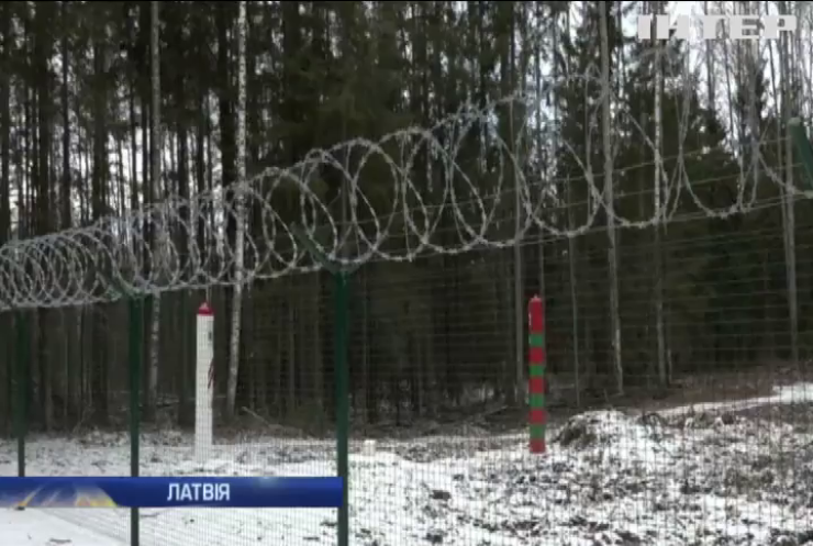 Латвія зводить стіну від біженців