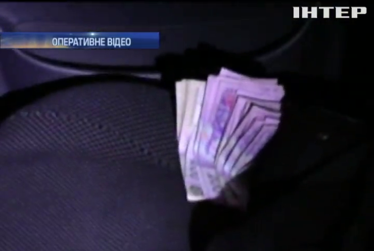 На Сумщині за хабар затримали слідчого поліції