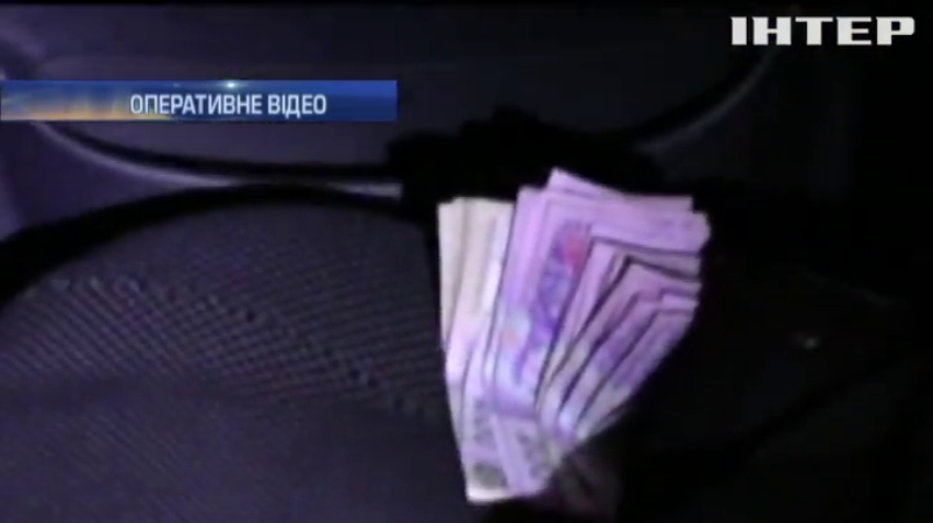 На Сумщині за хабар затримали слідчого поліції
