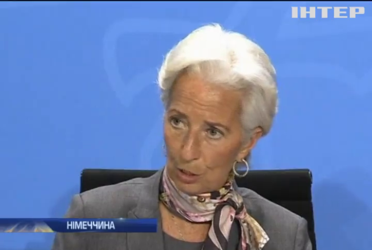 Німеччина та МВФ вимагають покінчити з корупцією в Україні
