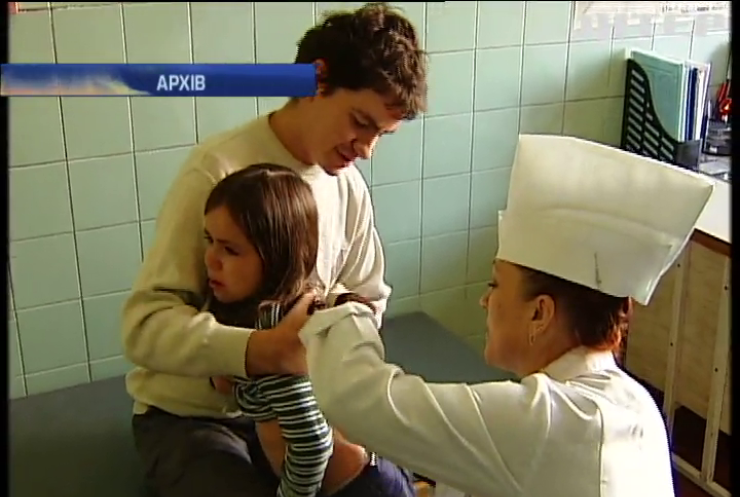На Харківщині дітей ледь не прищепили неякісною вакциною