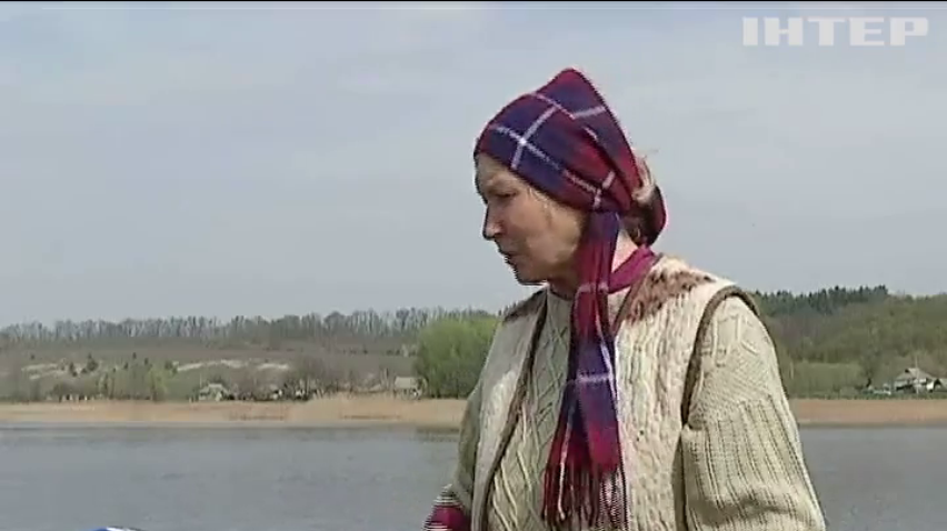 На Черкащині підприємець захопив ставок і тероризує мешканців