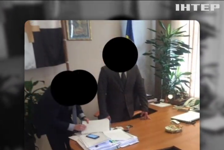 Мер Вишгорода за хабар видав дозвіл на забудову