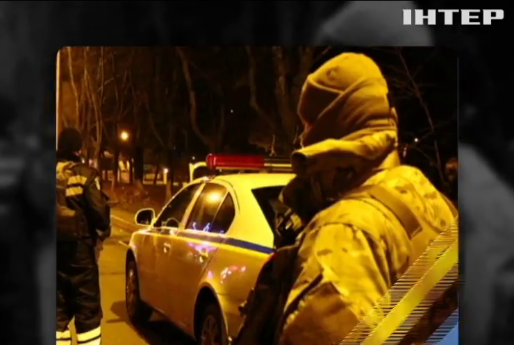 У мешканки Маріуполя в сумці знайшли набої до автомата 