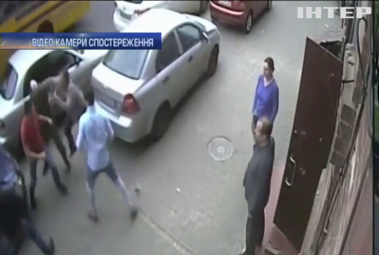 Поліція встановила одного з нападників на журналістів в Одесі