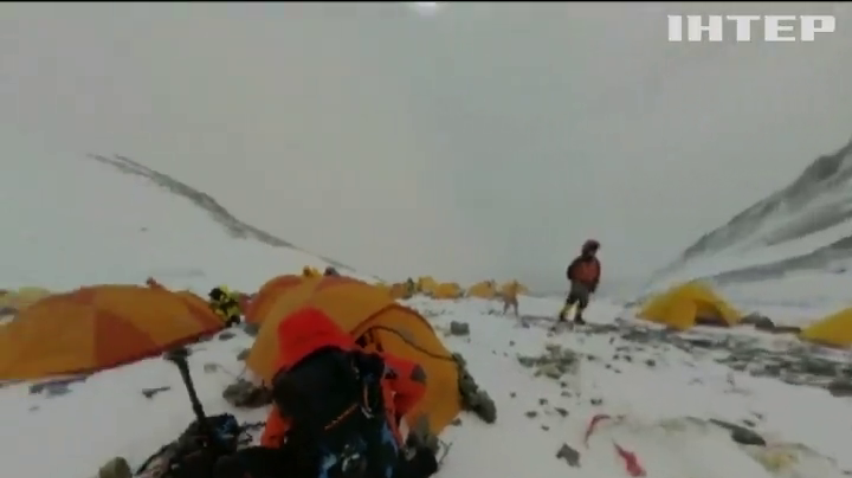 Альпіністи з Швейцарії розробили веб-маршрут для підкорення Евересту
