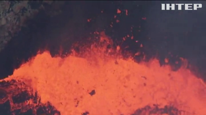 У Нікарагуа пропонують зазирнути у кратер вулкана (відео)