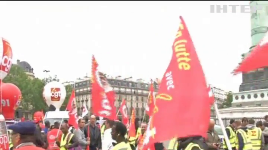 Французы бастуют за сохранение 7-часового рабочего дня