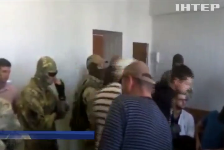 В Одессе блокировали суд над антимайдановцем