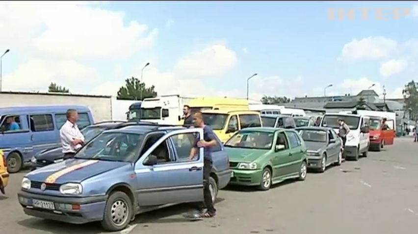 Из-за забастовки пограничников Польши на границе скопились сотни машин