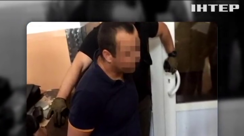 У Києві на хабарі погорів викладач військового ліцею