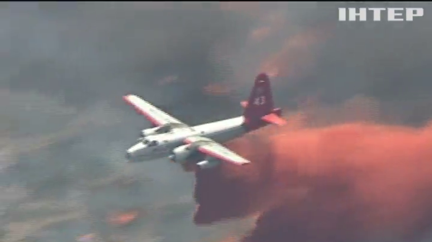 У Каліфорнії залучили авіацію до боротьби з пожежами