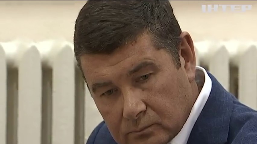 Депутат Онищенко наймовірніше перебуває в Росії