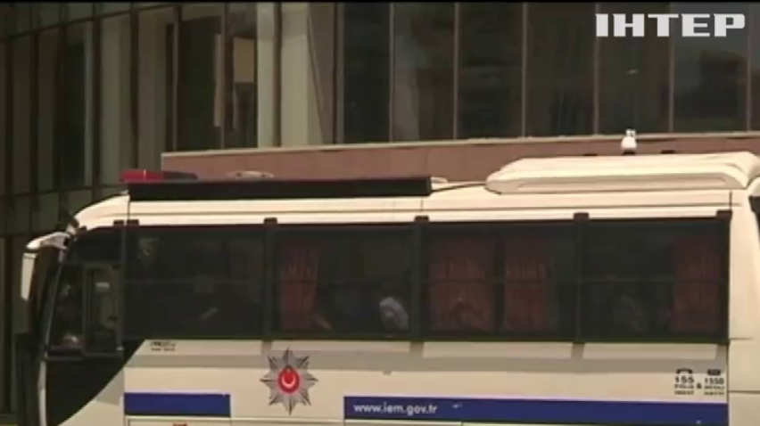 За теракт у Стамбулі арештували 11 росіян