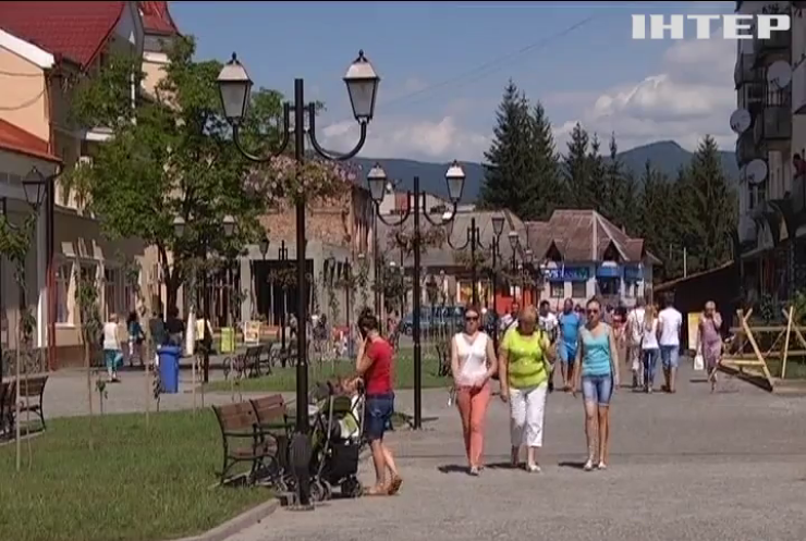 В Україну повертається спека