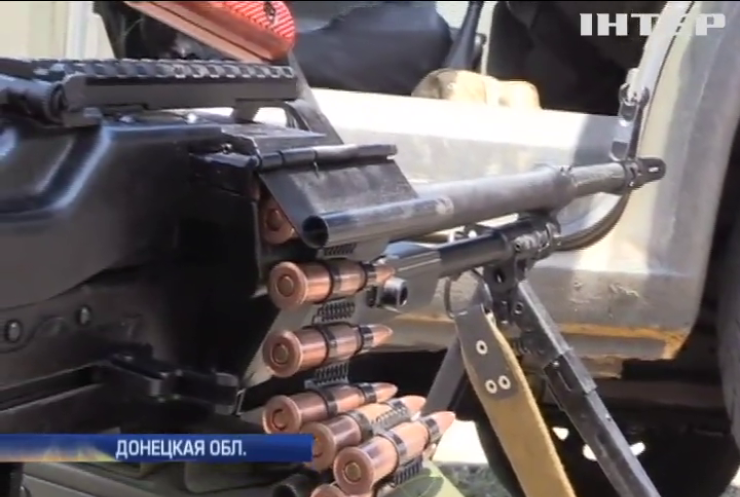 Под Донецком военных обстреливают снайперскими винтовками с глушителями