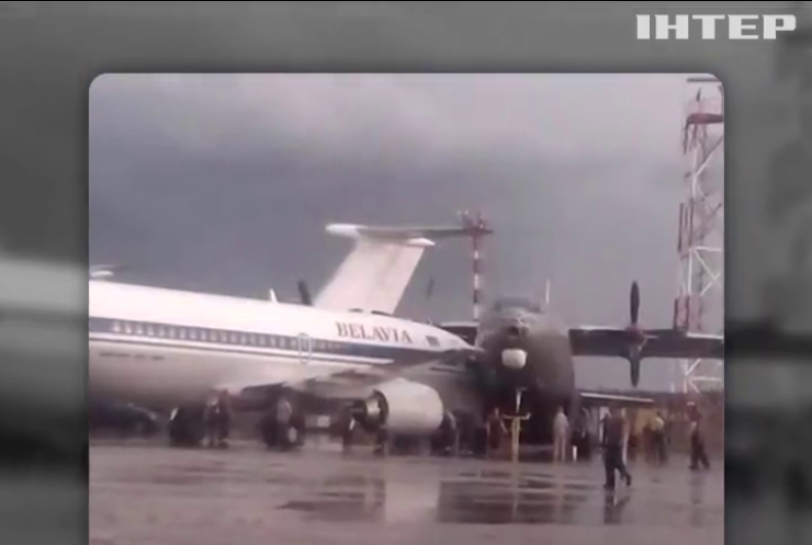 В аеропорту Мінська негода пошкодила 8 літаків