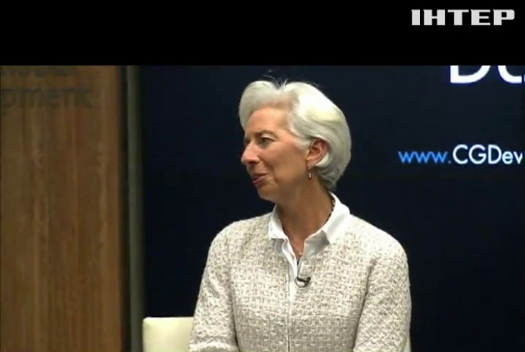 МВФ готов закрыть глаза на "провал законов" в Раде