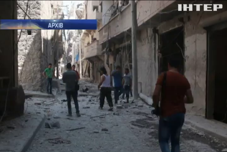 Авіація США розбомбила місто Манбідж у Сирії