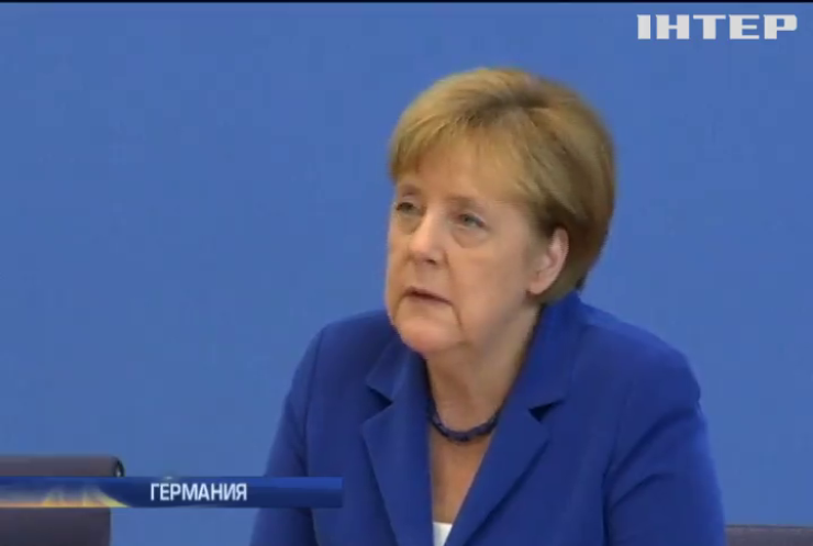 Меркель призвала немцев не поддаваться ненависти к террористам