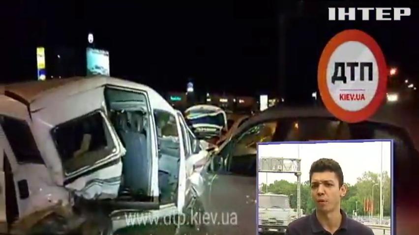 Авария в Киеве: пьяный водитель придавил полицейских