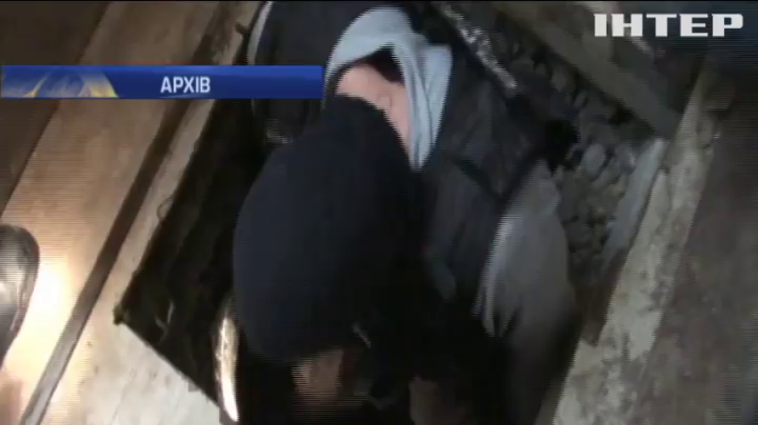 Тунель контрабандистів в Ужгороді виявився колодязем