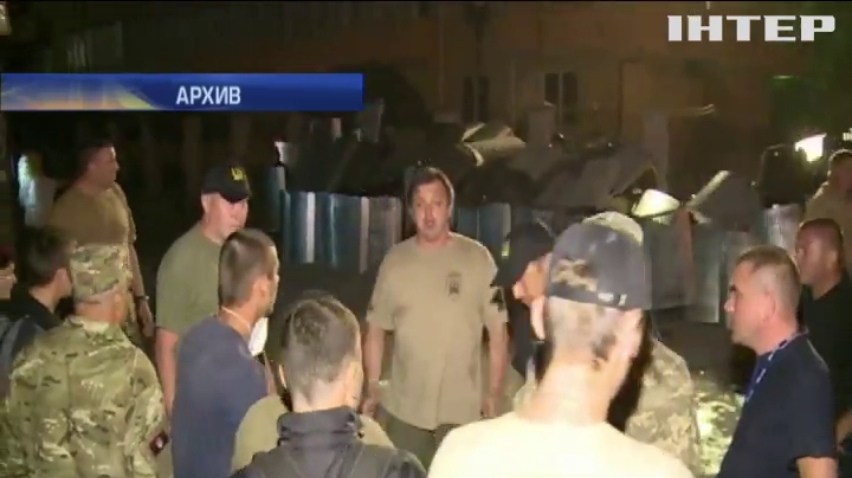 Суд над "торнадовцами": участникам стычки у райсуда вручили повестки