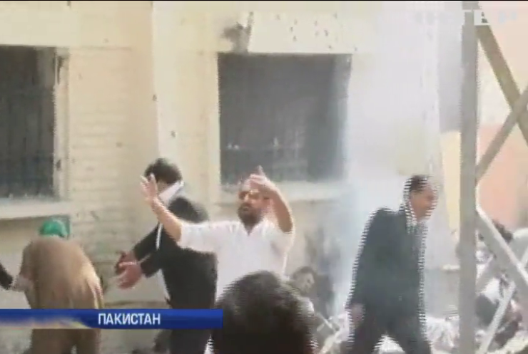 Талибы взяли на себя ответственность за теракт в Пакистане