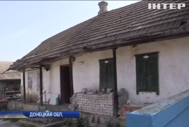 Ночной обстрел мирных сел боевиками (видео)
