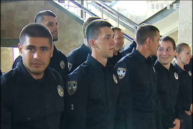 Американцы подготовили для Украины полицейский спецназ