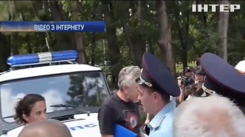У Сімферополі силовики розігнали мітинг проти окупантів