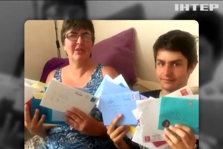Аутист з Британії отримав 20 тисяч вітальних листівок